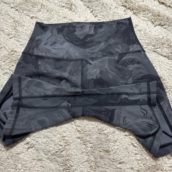Lululemon Align High Rise Short 6" - Picture 5 of 6